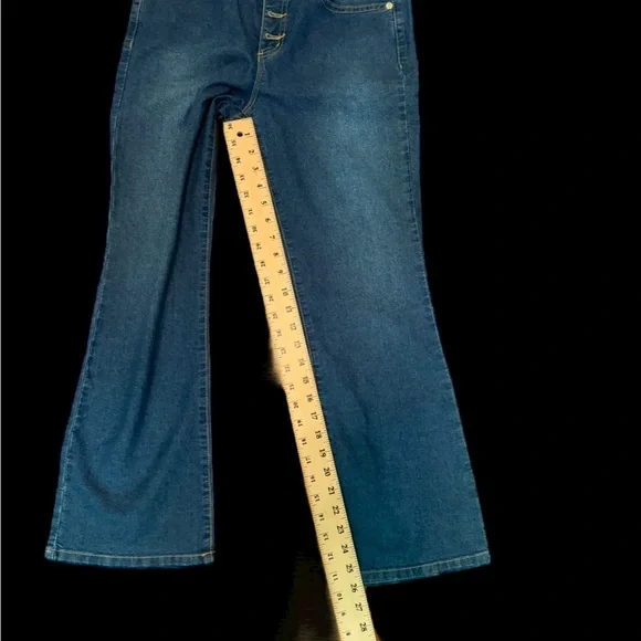 Michael Kors Jeans - Picture 10 of 10